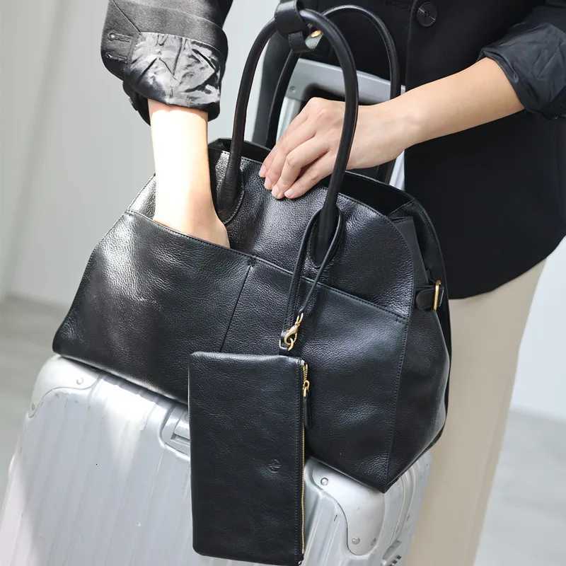 Womens Genuine Leather Large Capacity Tote Bag Female Retro Luxury Briefcase Vintage Cowhide Shoulder Handbag K251128