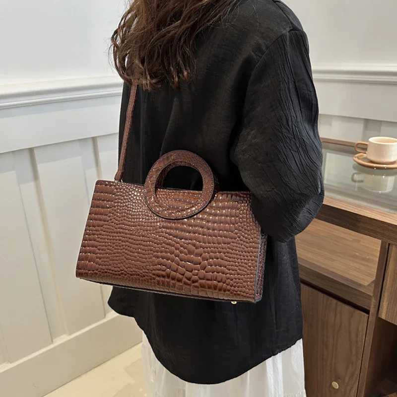 Womens Crocodile Pattern PU Leather Handbags Green Square Bag Fashion Brand Shoulder Messenger Bags Female Clutches K251128