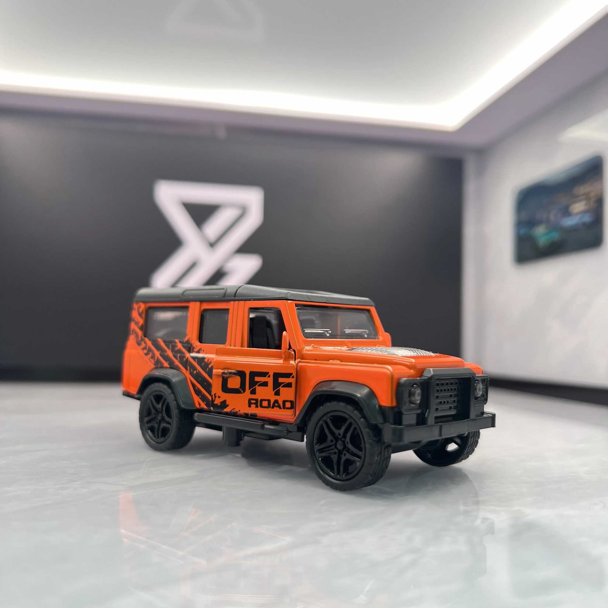 Simulation 143 classic off-road car alloy model with door opening function childrens toy alloy die-cast metal body J251129
