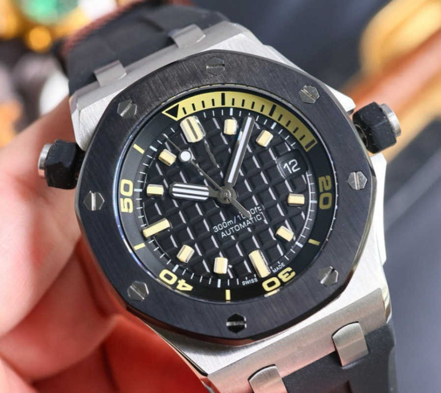 Other Watches New Luxury Business Precision Watch Mens Quartz Fashion Casual dial Comfortable leather strap with luminous hands High Performance Watch J240530A0I