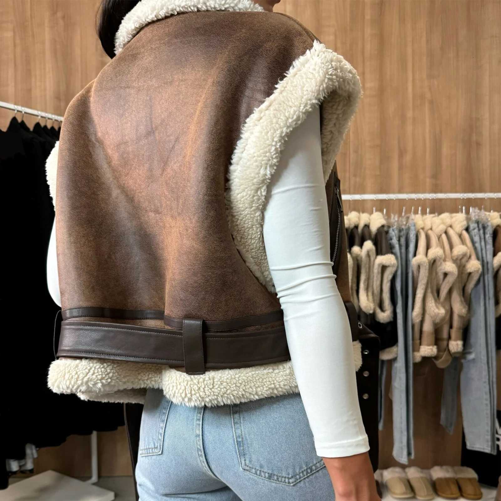 Womens Winter Faux Suede Vest Sleeveless Zipper-Up Fleece Sherpa Lined Jacket Fashion Casual Outerwear CoatT251129