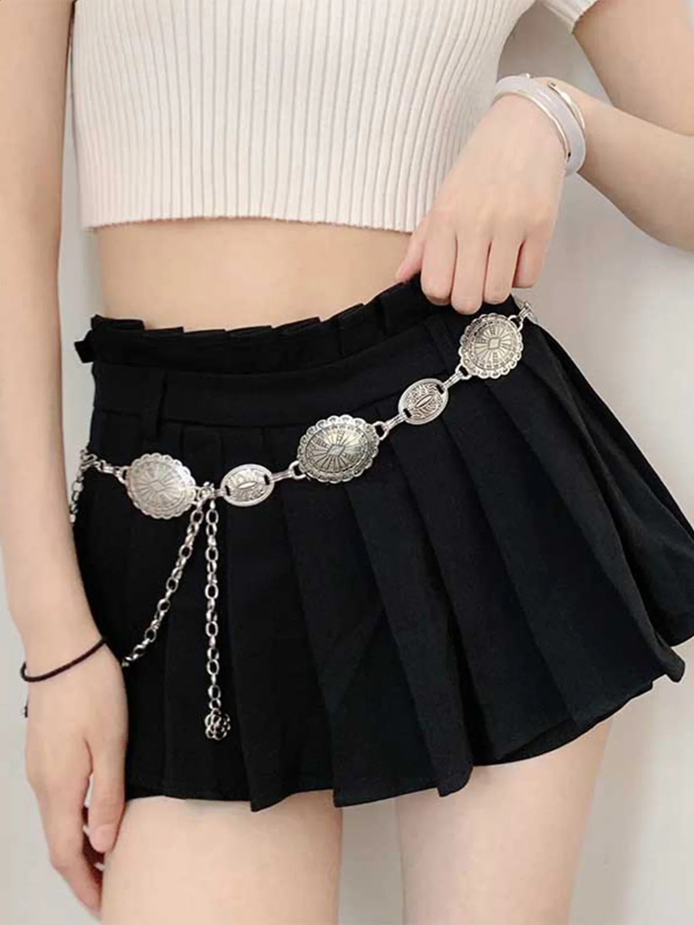 1 piece set of waist chain accessories for womens retro Bohemian ethnic style high-end silver metal chain belt with skirt belt 250523