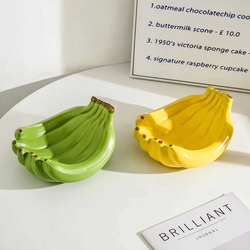 New Home Container Entrance Key Storage Banana Shaped Storage Tray Ceramic Fruit Tray Snack Tray Living Room Desktop Storage Y251129