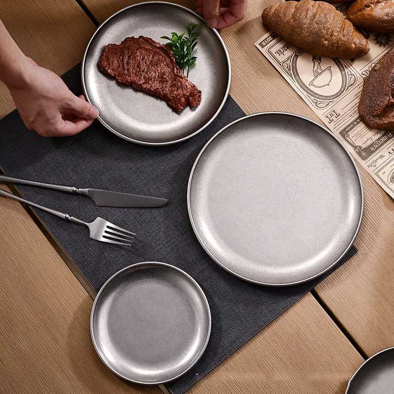 Luxury Snow Peak Stainless Steel Round Plates Matte Reto Dinner Dishes Flat Serving Tray Luxury Tableware Kitchen Dessert Cake Y251129
