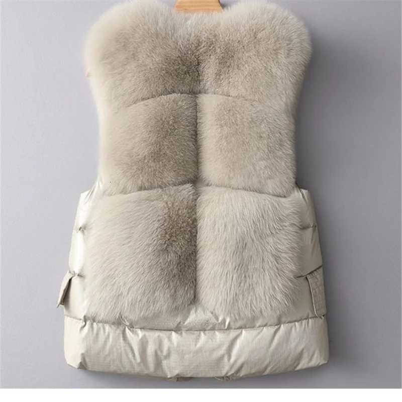 New Autumn Winter Short Sleeveless Down Jacket Women Iimitation Fox Fur Vest Coat Female Cotton Waistcoat Casual Tops OuterwearT251129