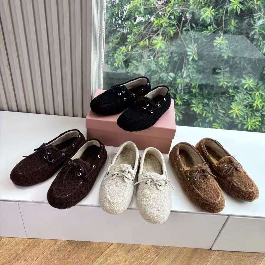 top luxury Shearing ballet flat slip-ons Designers shoe woman Loafers 2025 Ladies New Bean Shoes Womens Autumn Winter fluffy Furry Wool warm flat Shoe Loafer