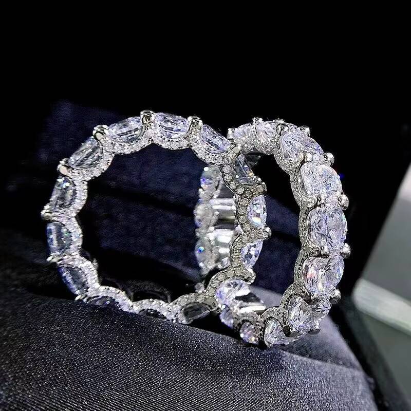 Round 5A Cubic Zirconia Iced Out Bling Halo Design Full CZ Eternity Band Ring HipHop Style Brass for Wedding and Party