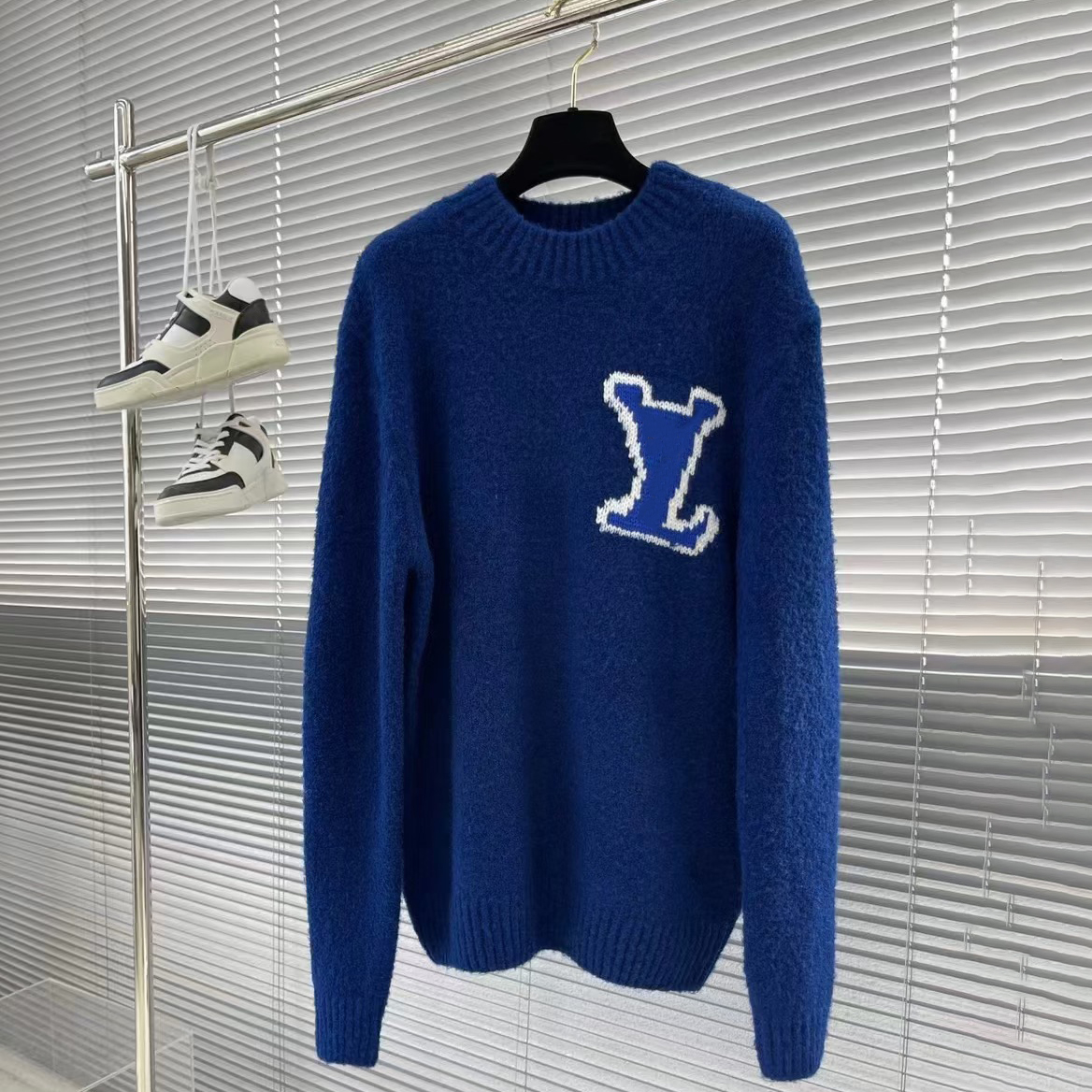 High quality designer sweater men, winter wool fabric sweater, pullover sweater,mens sweater, casual sports warm sweater, fashionable jacquard letter top