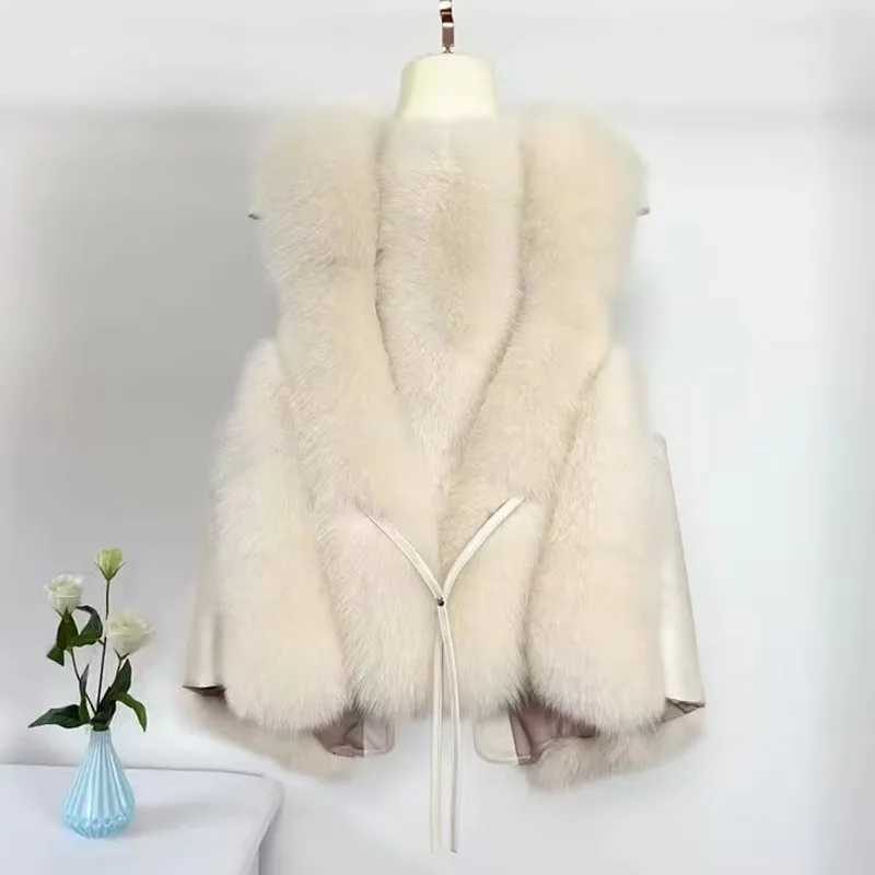 Women Loose Sleeveless Waistcoats Faux Fur Plush Vests Female Autumn Winter Fashion Outwears Lady PU Leather Fur Vest New 2025T251129
