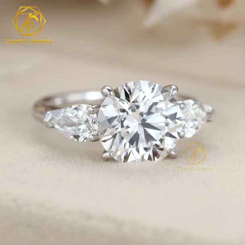 Classic 14K/18K Gold Jewelry Engagement Ring 8mm 2CT Round Shape Trilogy Moissanite Ring Moissanite Ring for Women