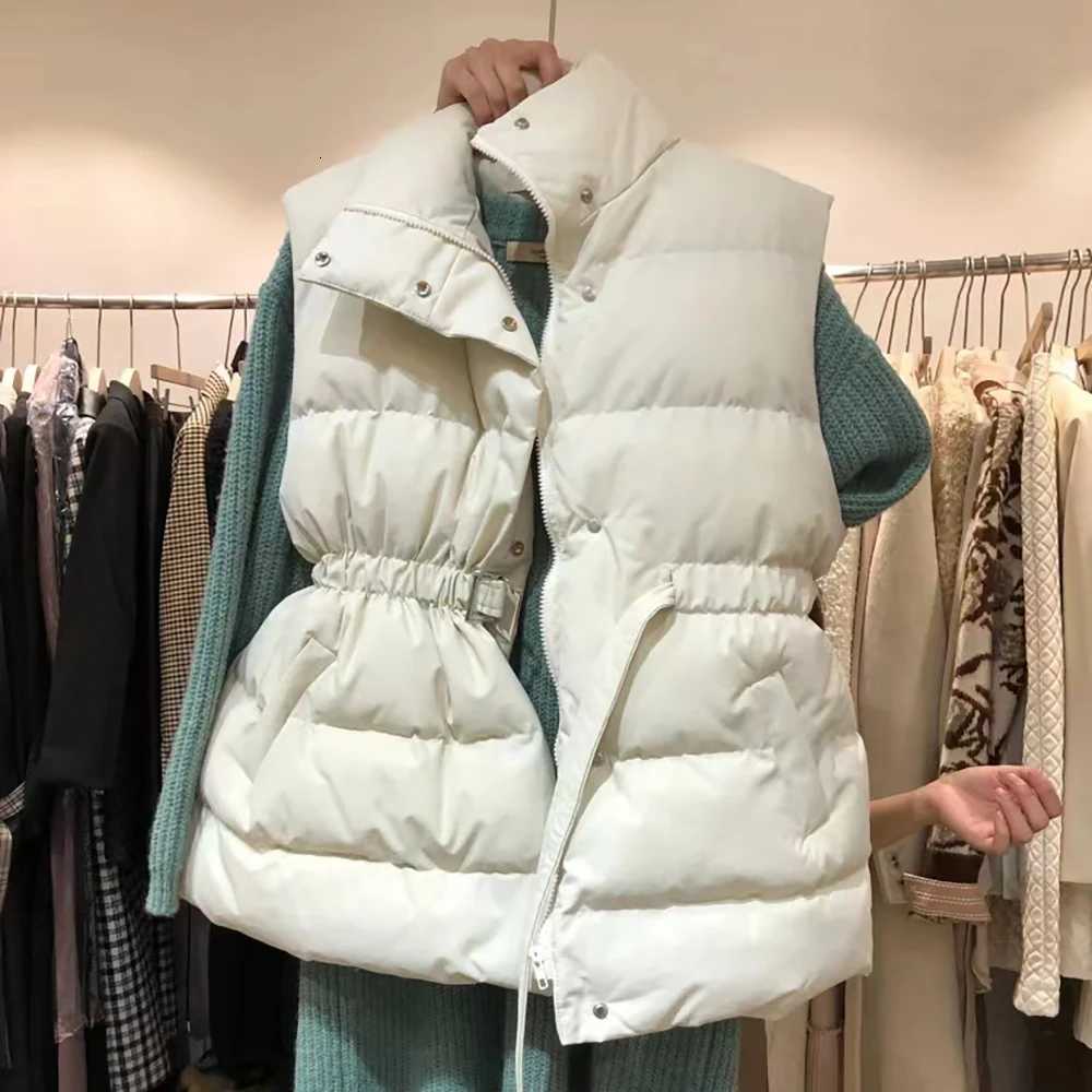 Women Cotton Padded Wasitcoat Elastic Waist Belt Slim Sleeveless Jackets Fall Winter Thick Warm Stand Collar Quilted Jacket VestT251129