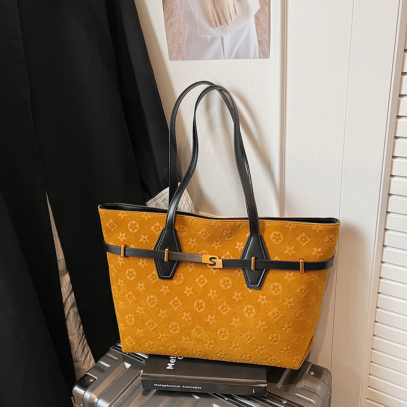 New Design Retro large-capacity commuter bag for women 2025 Autumn New Fashion Casual Tote bag Trendy versatile shoulder bag free shipping - view 7