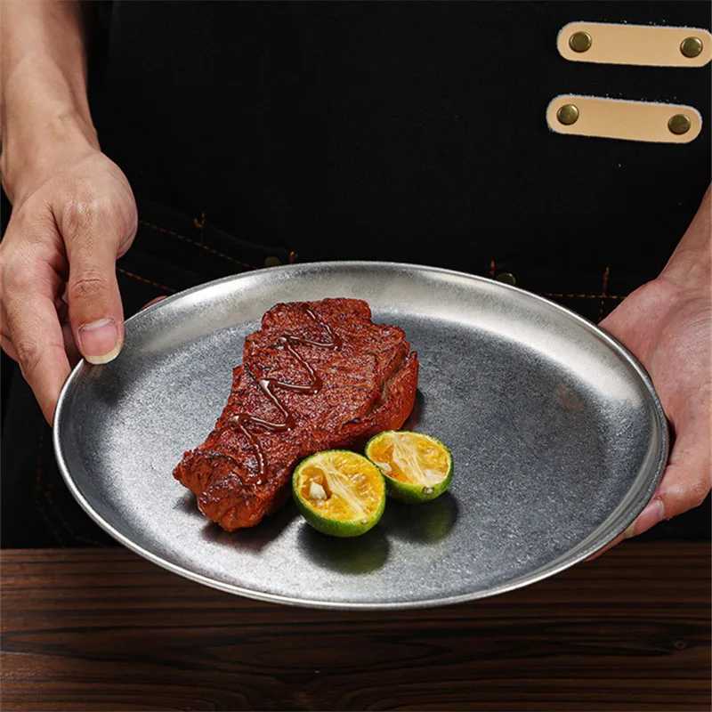 Luxury Snow Peak Stainless Steel Round Plates Matte Reto Dinner Dishes Flat Serving Tray Luxury Tableware Kitchen Dessert Cake Y251129