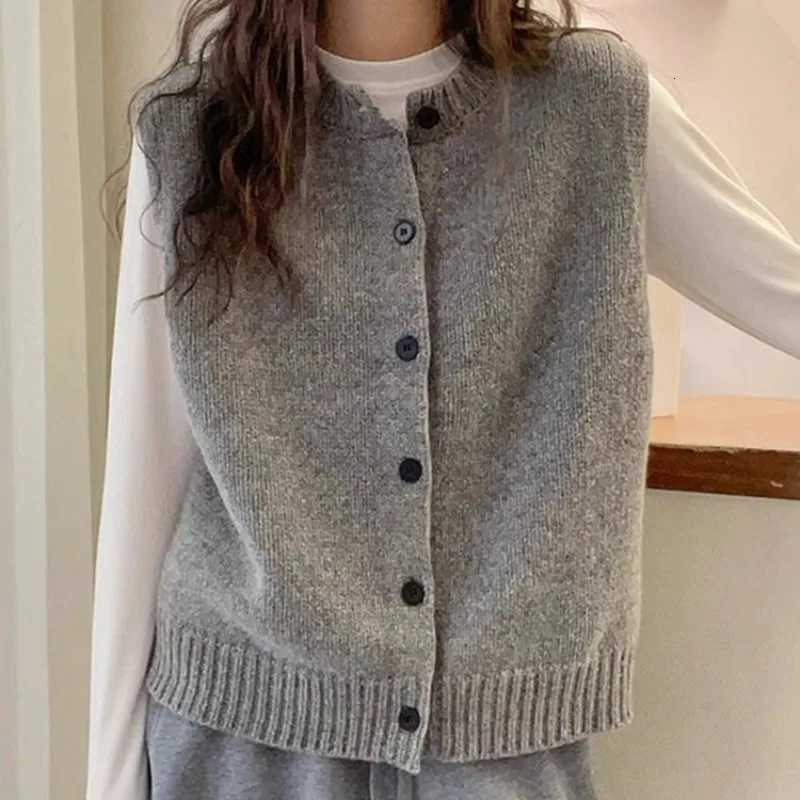 Knitted Women Sweater Vest New Sleeveless O-Neck Black Knit Sweater Vest Women Tops Outerwears Sweaters Sueters De Mujer Q1078T251129
