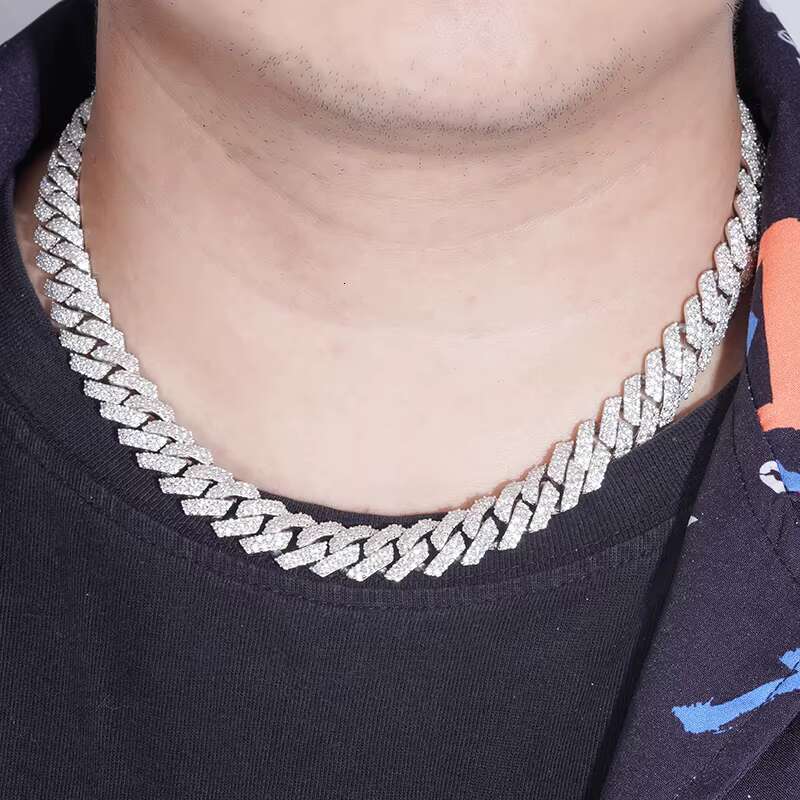 Fashion Moissanite Rope Chain 14 Karat Solid Gold Woman Jewelry Cuban Link Chain Necklace Miami Cuban Gold Chain Cuban Necklace