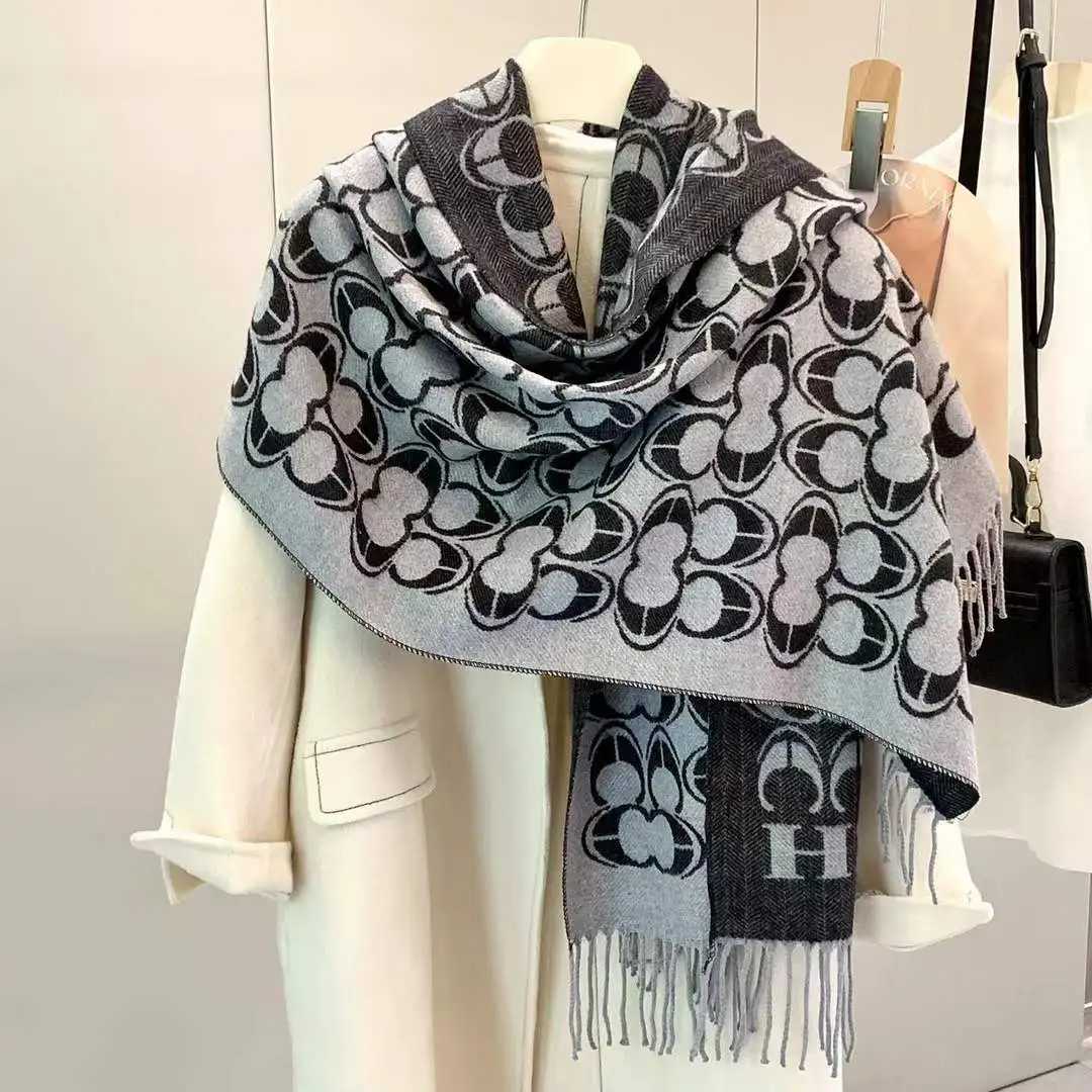2025 Winter Soft Acrylic Scarf for Women Reversible Extra Warm Thick Wrap Cozy All-Match Shawl Neck Warmer Chunky KnitJ251129