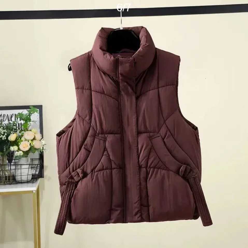 Autumn Winter Women Down Vest Jacket 2025 New Women Sleeveless Waistcoat Stand Collar Women Cotton Vest Coat Women Waistcoat TopT251129