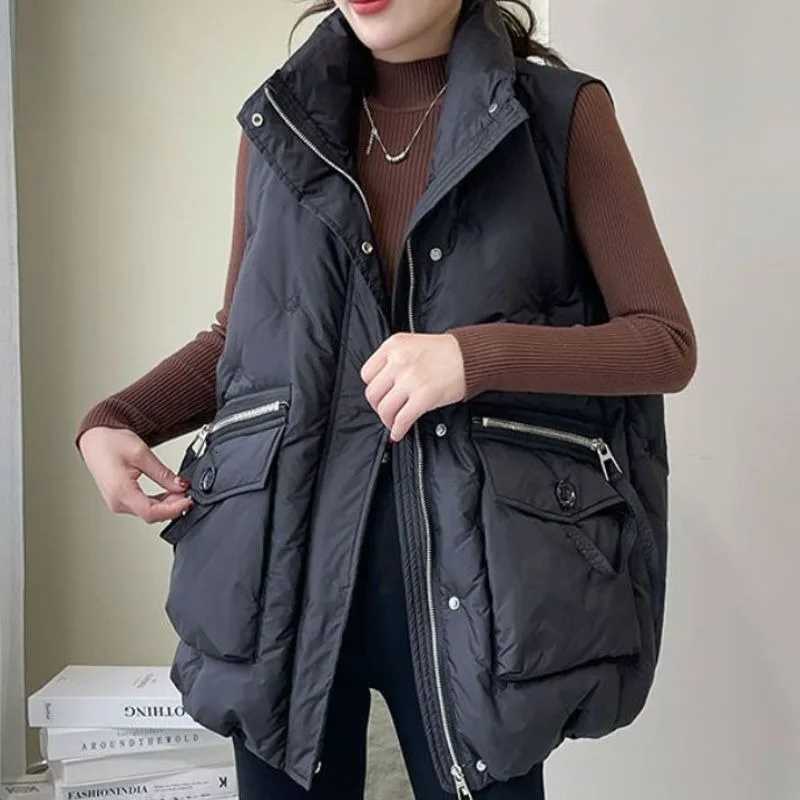 Women Warm Casual Sleeveless Vest Coats Zipper Large Pocket Stand Collar Cotton-Padded Jackets Waistcoat Thicken Parkas JacketT251129