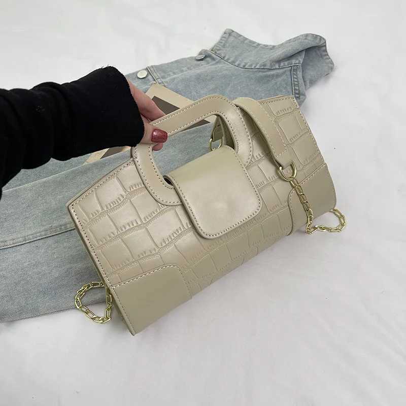 Fashion Luxury Crocodile Pattern Womens Bag Messenger Bag Versatile Chain Shoulder Bag Casual Handbag Crossbody Bags for Women K251128