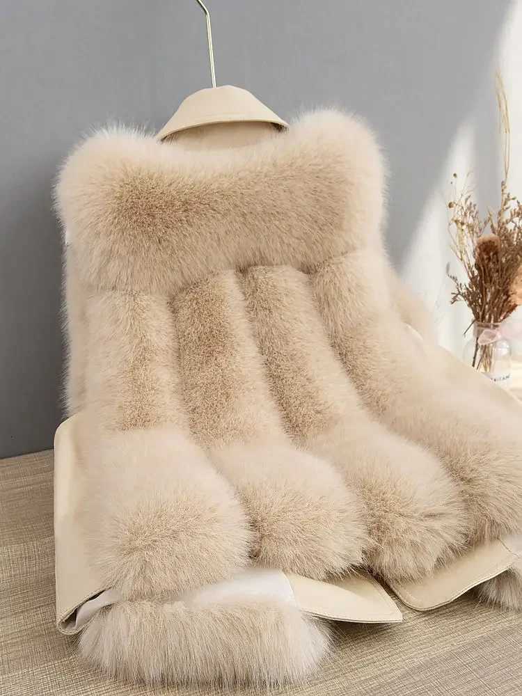 White Lace Up Womens Fur Vests Splicing Lady Giletes Pretty Demi-season New Outerwear Youthful Warm Cheap Cold Elegant WorkingT251129