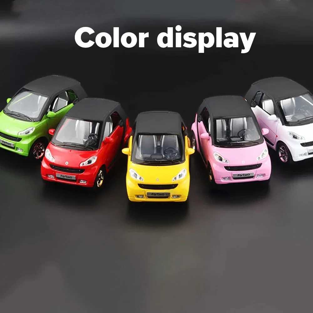 1/32 Scale SMART Metal Toy Alloy Diecast Car Model Simulation Vehicle Sound And Light Pull Back Toys For Boy Birthday Gifts J251129