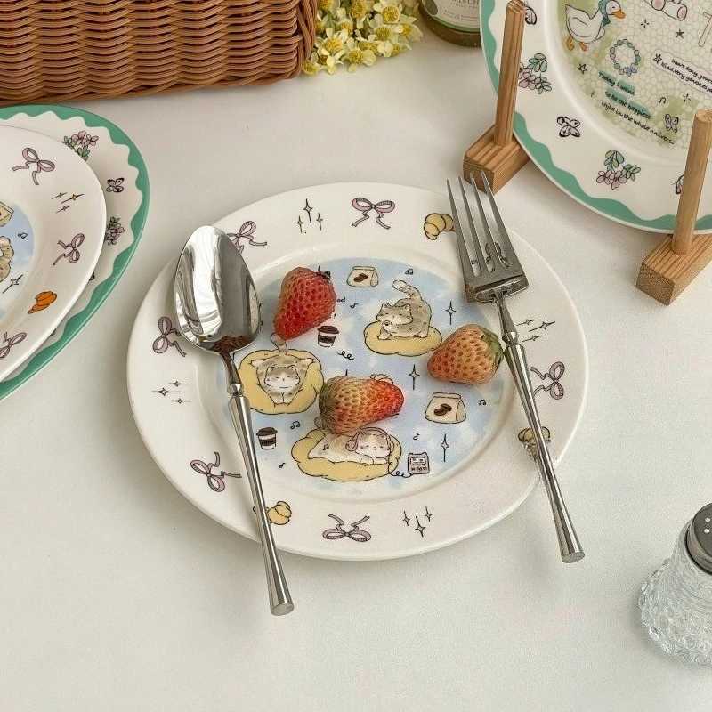 Luxury Cake Plate Exquisite and Cute Tableware Beautif Cartoon Plate Ceramic Oval Dessert Plate Y251129