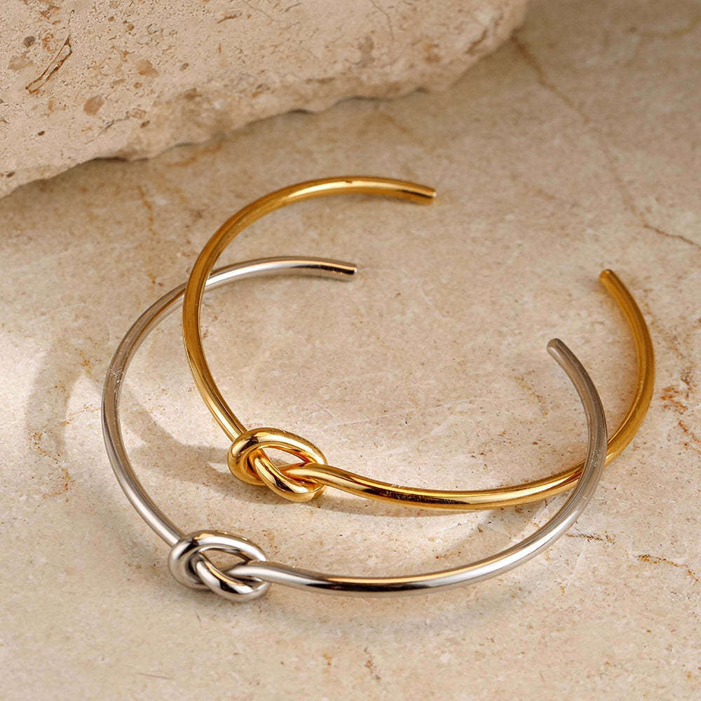 Elegant and Fade Resistant Gold Finish Ti Steel Bangle with Interwoven Pattern Suitable For Timepieces
