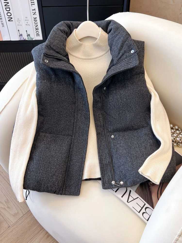 Autumn Winter Women Casual Loose Stand-up Collar Down Cotton Vest New Korean Version Thickened Solid Color Versatile VestT251129