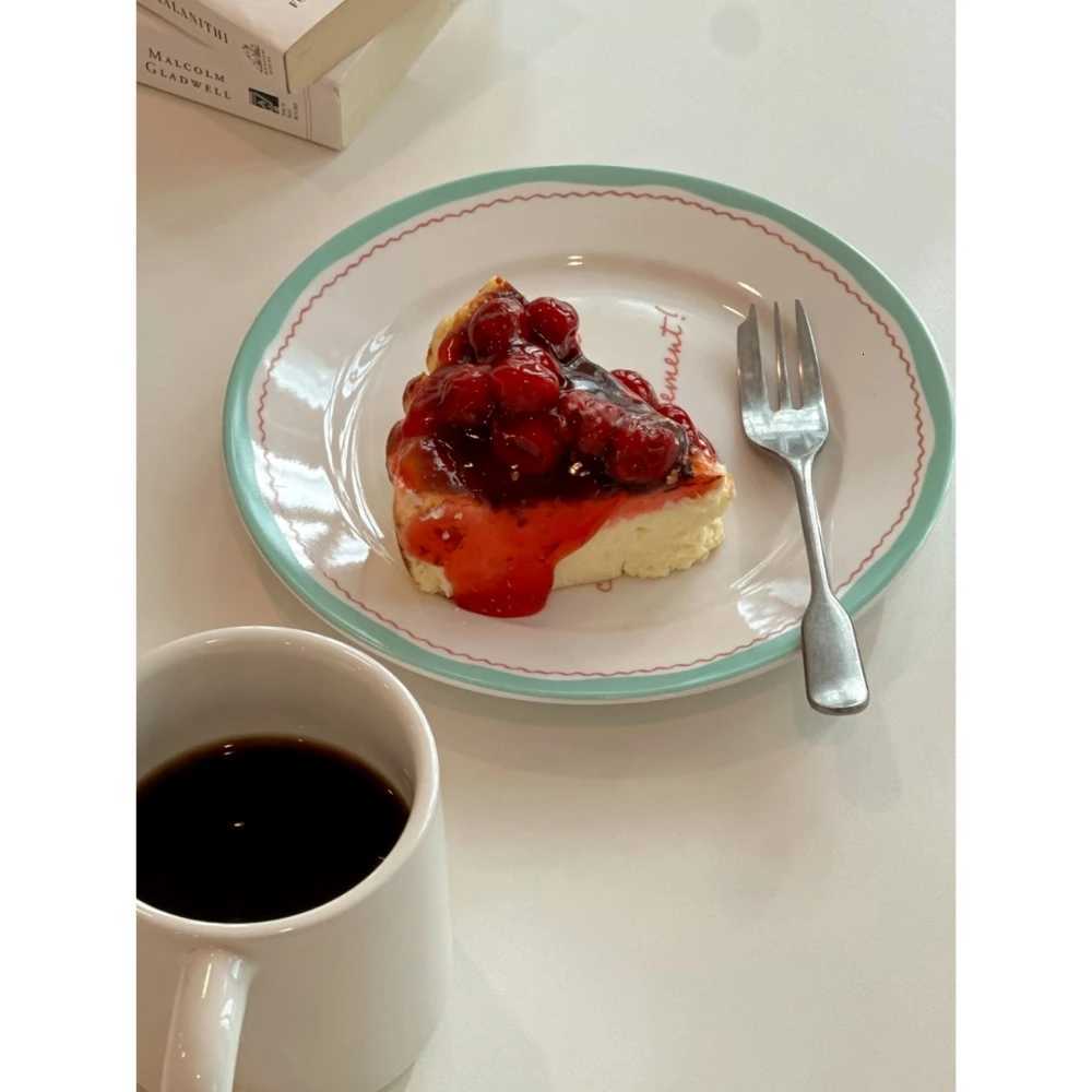 Luxury French Style Vintage Lettering Cramic Plate Household Daily Dessert Breakfast Plate High Quality Steak Salad Tablewares Y251129