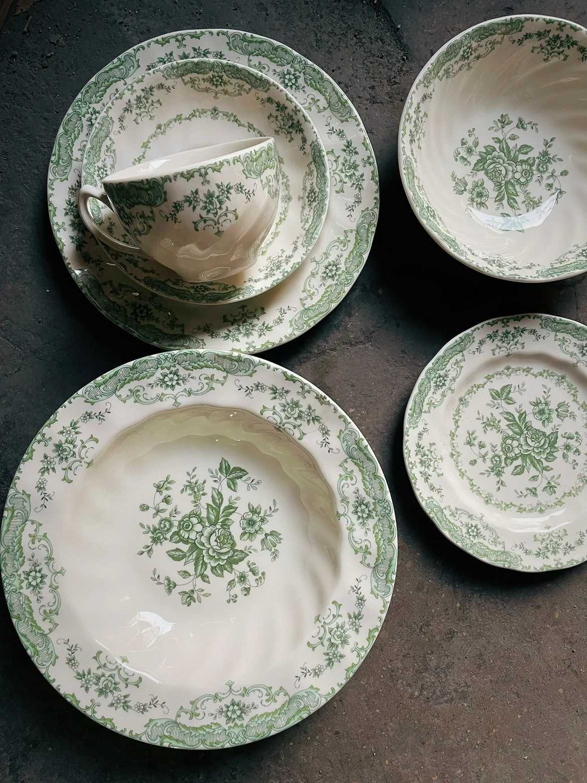 Luxury Vintage green flower vintage medieval style dinner plate w porcelain Chinese plate dessert plate bowl coffee cup saucer Y251129