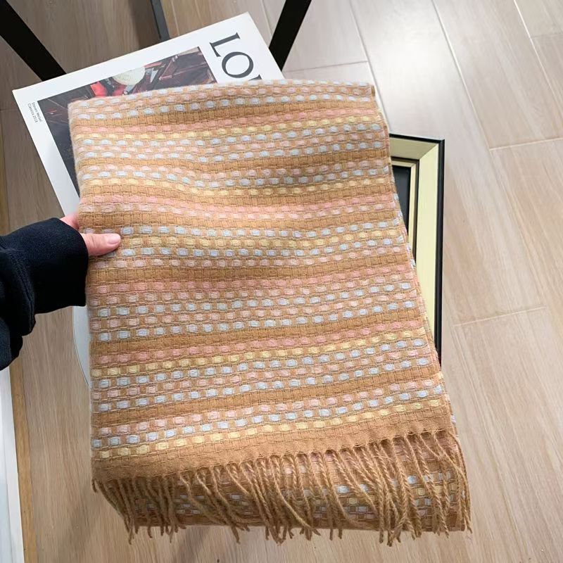 T810 classic ladies cashmere plaid scarf retro style fashion warm shawl neck scarf