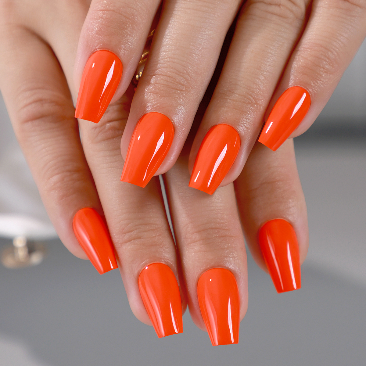 Orange Acrylic Gel Press-on Nail Sets with 32 Pieces Ladies and girls gifts, daily wear Perfect for Dance Performances