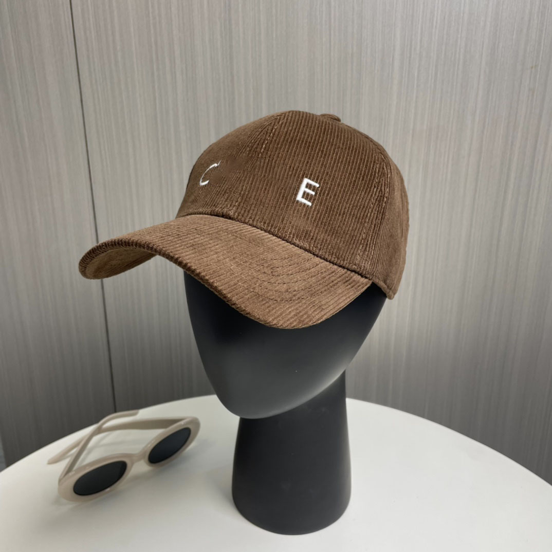 corduroy hat 2025 men's baseball cap classic black khaki hip-hop luxury fit hat hearts hat Chapeau letter stitched heart-shaped truck cap