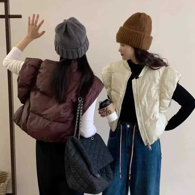 Korean waistcoat ultra-short down vest fashion thickened sleeveless down jacket personality pleats outerwears warm waistcoatT251129