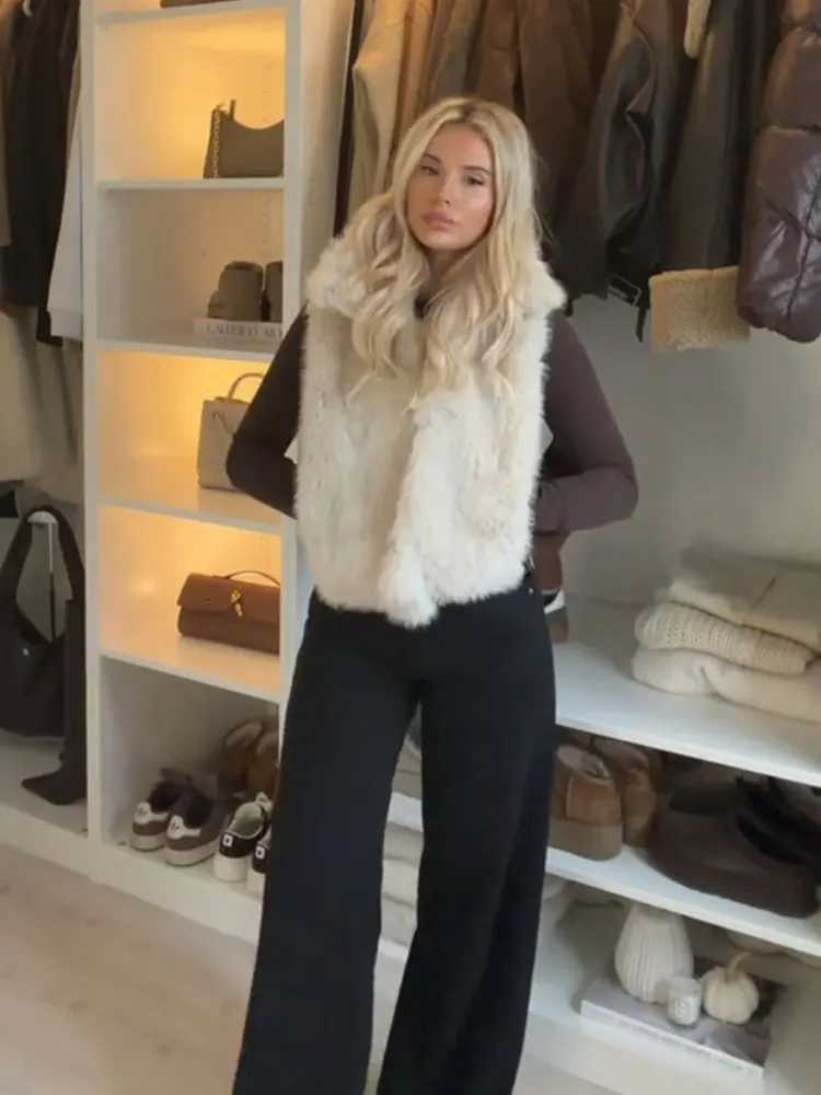 HH Women Fashion Faux Fur Waistcoats Sleeveless Turtleneck Short Vest Coat Woman Vintage Solid Casual Office Lady OutwearT251129