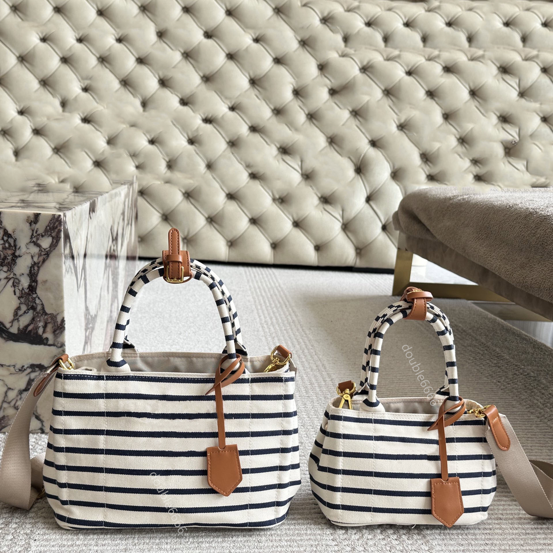 Luxury Designer Women's stripe Tote Bag daily Shoulder Bag Crossbody Bag Canvas Shopping Bag Fashion Messenger Bag Handbag Travel Bag commuter bag