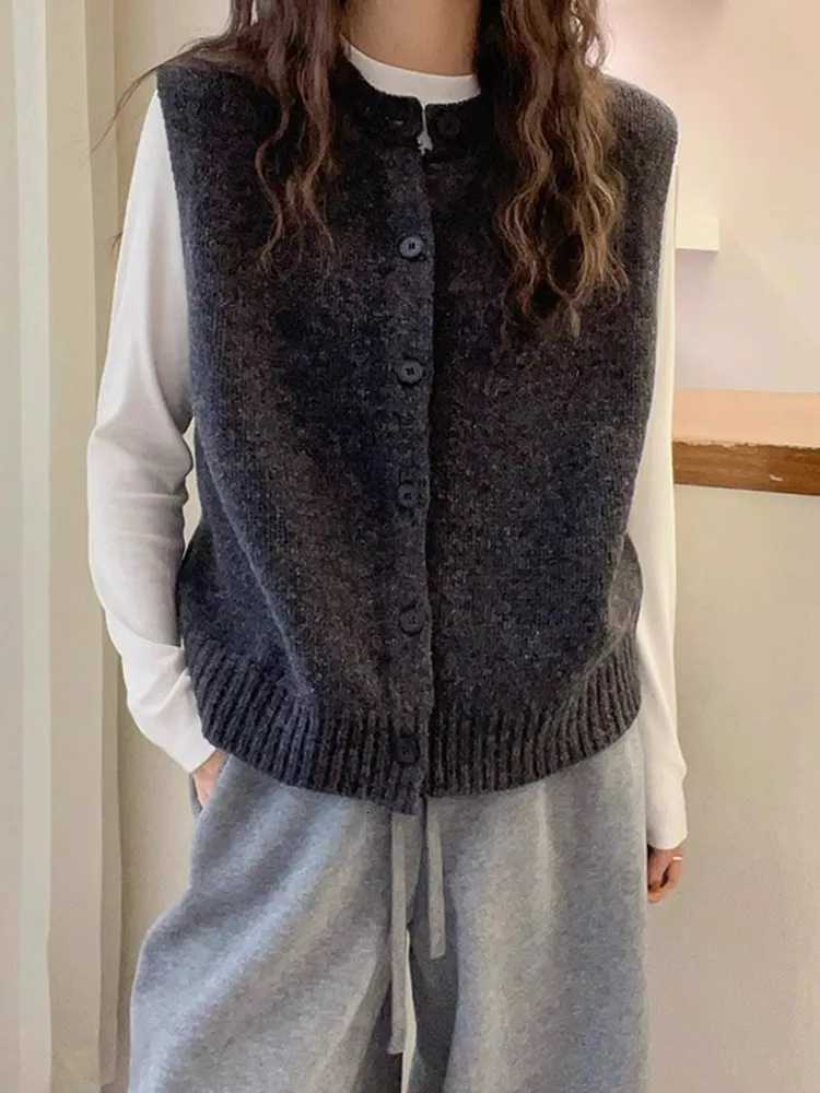 Knitted Women Sweater Vest New Sleeveless O-Neck Black Knit Sweater Vest Women Tops Outerwears Sweaters Sueters De Mujer Q1078T251129