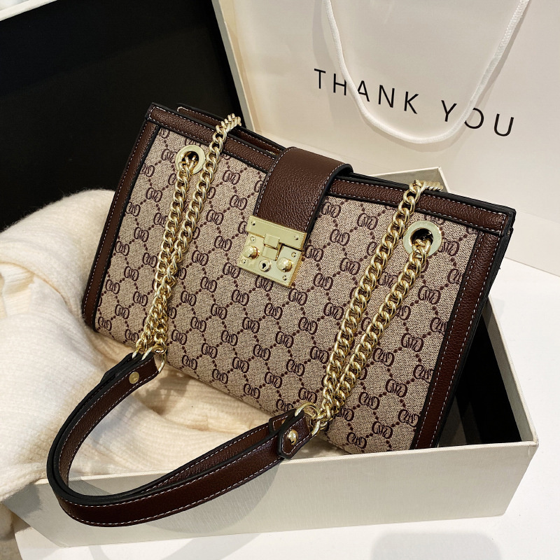 Designer bag free shipping 2025 new fashionable tote bag premium texture printed single shoulder underarm bag for womens