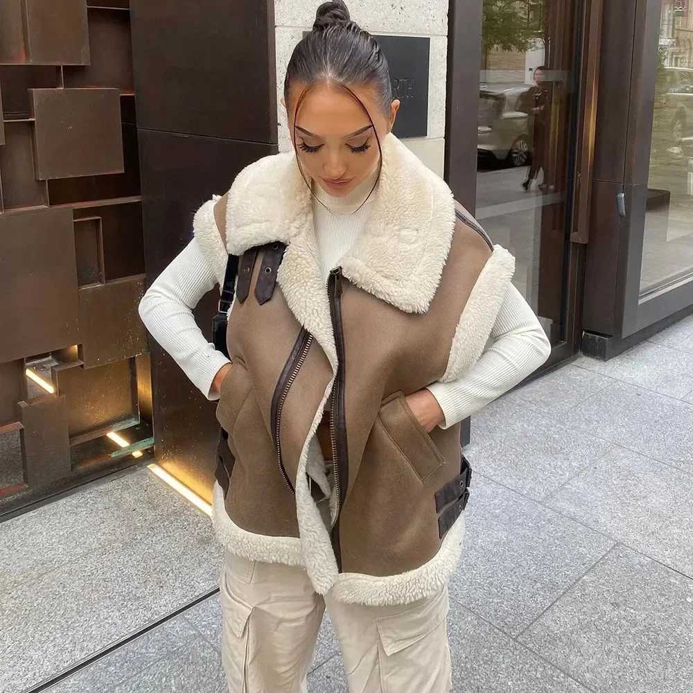 Autumn Winter New Ladies Warm Fur Integrated Sleeveless Fleece Stitching Coat Vest JacketT251129