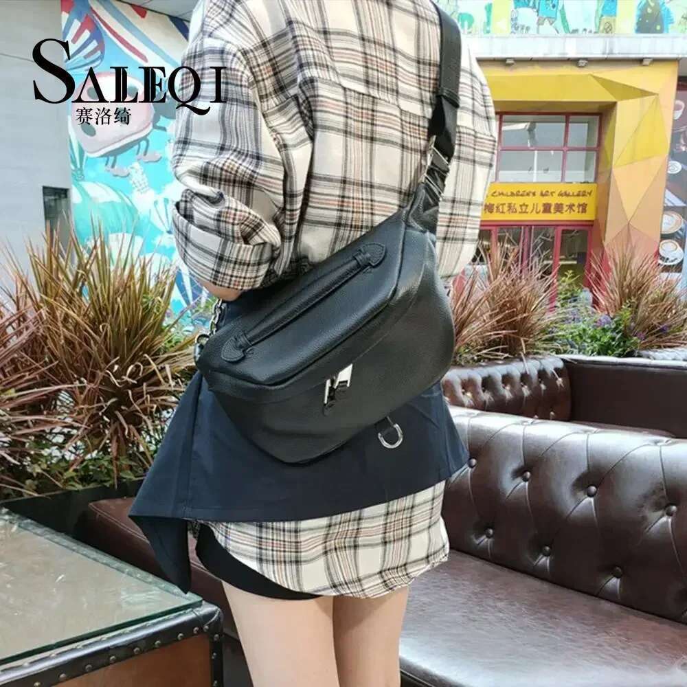 Sophisticated Feminine Fanny Pack: Premium Quality Authentic Leather Belt Purse