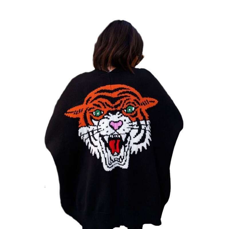 2024 European And American Winter Tiger Head Y2k Personality Street Fashion V-Neck Cardigan Sweater For Women