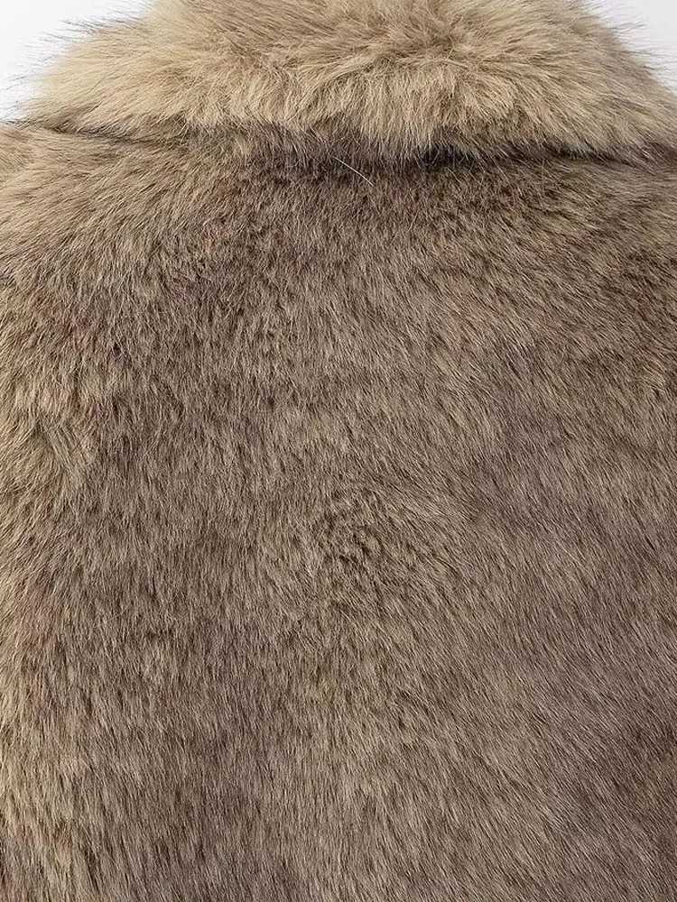 Womens Thick Warm Faux Fur Waistcoat Sleeveless Lapel Collar Front Hook Female Outerwear Chic Vest Tops FashionT251129