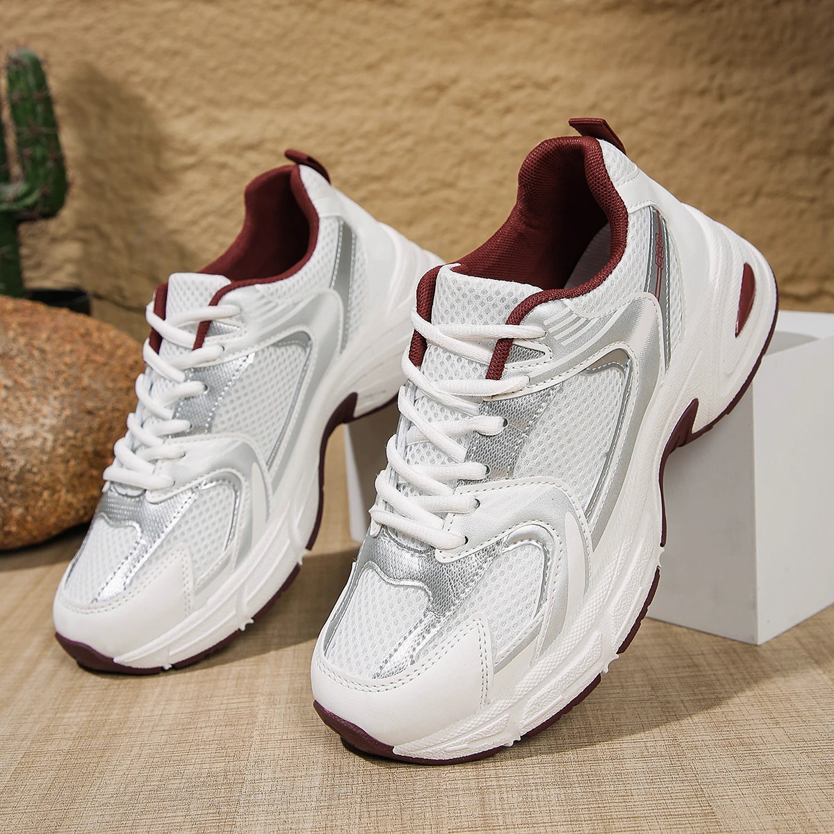 Running Shoes Mens Breathable Sneakers Summer Light Mesh Air Cushion Womens Sneakers Outdoor Lace-up Training Shoes 251128