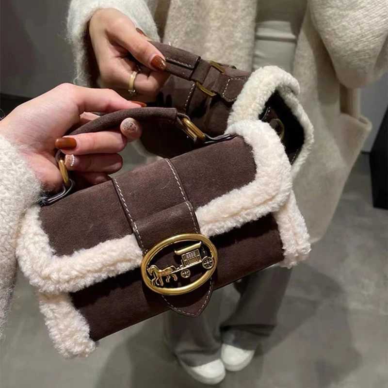 Luxury brand womens bag high-end designer 2024 new autumn and winter plush handbag single shoulder crossbody small square bag K251128