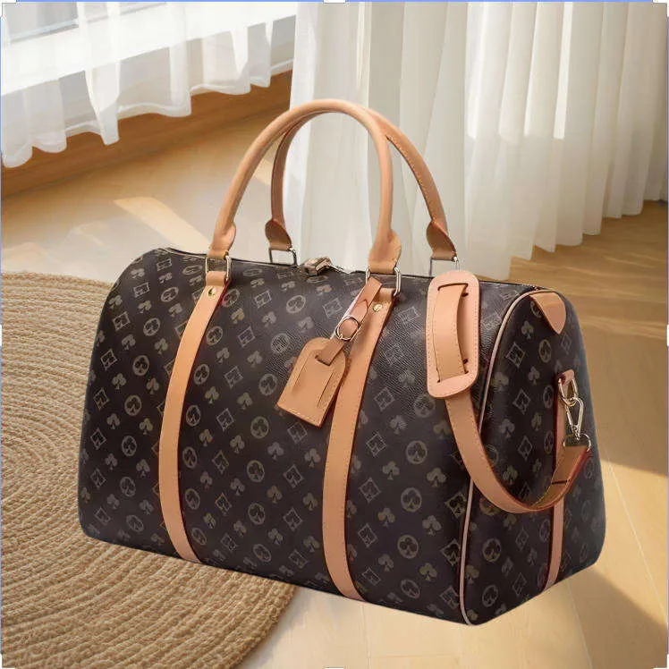 Tote Quality Men Duffle Bag Women Travelbags Hand Luggage Travel Bags Men Leather Handbags Large Crossbody Bags Totes Purse Crossbody Bag