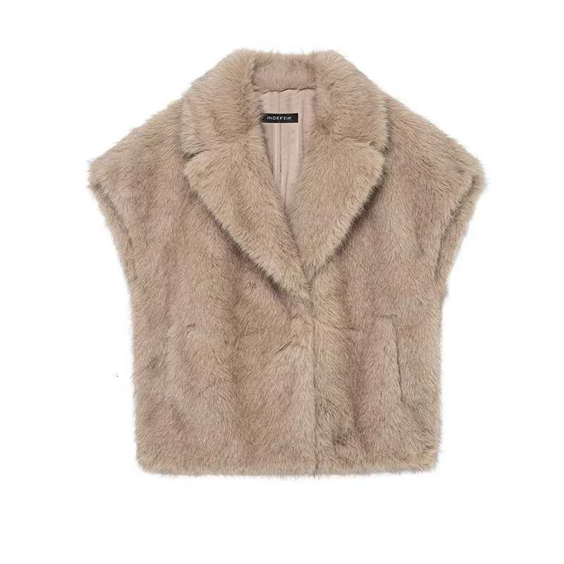 Chic Elegant Faux Fur Vest Top Women Fashion Lapel Fluffy Vests Coat 2025 Winter Female Sleeveless Jacket Waistcoat Outerwear T251129