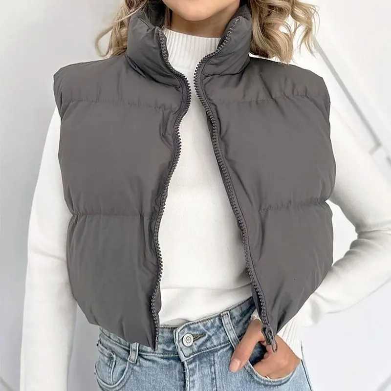 Autumn Winter Fashion Jacket Women New Solid Sexy Sleeveless Versatile Jacket Casual Streetwear Turtleneck Outdoor Travel JacketT251129