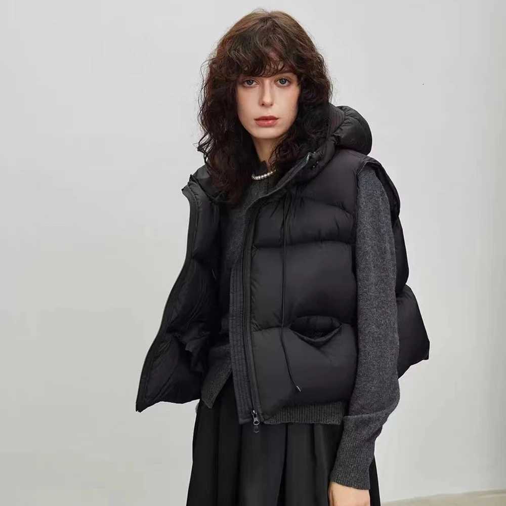 Casual Down Cotton Waistcoat Women Autumn Winter Outerwear Hooded Thick Warm Vest Jacket Female Sleeveless Quilted CoatsT251129