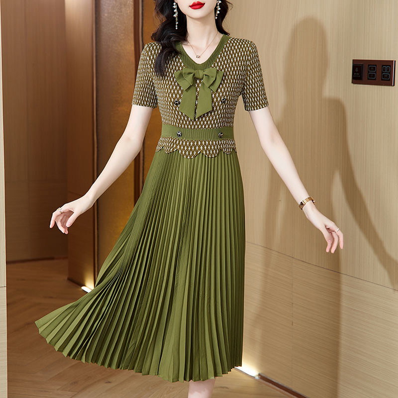 2025 Summer New Large Size Women's V-neck Slim Fit Dress Midi Long Dress D02289