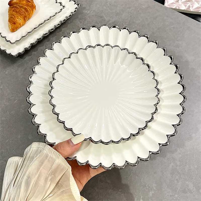 Luxury Light Luxury High-end Ceramic Dish 6/8/10in Plating Silver Flower Edge Round Restaurant Plate Square Afternoon Tea Dessert Plate Y251129